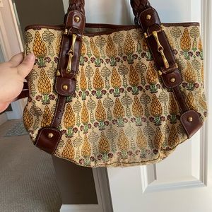 Authentic Gucci Pineapple Pelham